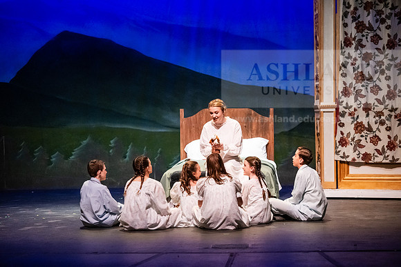 TheatreSoundOfMusic0325AWB_2198