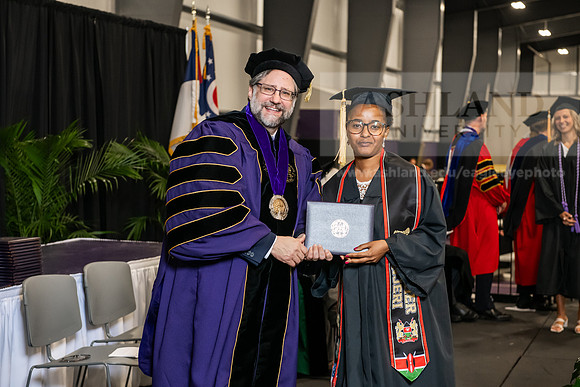 100SPGradBachelorScienceNursing0525AWB_4766