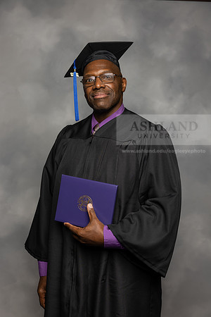 005SPGraduates0522CCP11652