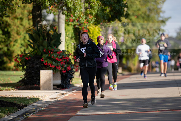 Homecoming5kFunRunWalk1019ALW_4358