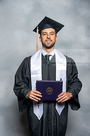 125SpGradBachelorArts0525AU-Graduation-2025-Andrew-0630