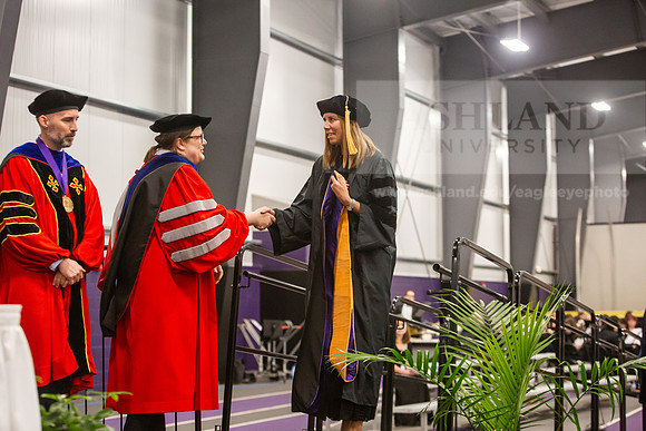 013SpGradDoctorNursingPractice0525JH6Q8B8563