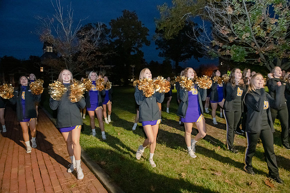 ParadeOfPurple1021ALW_6093