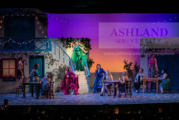 TheatreMammaMia0220ALW_2266