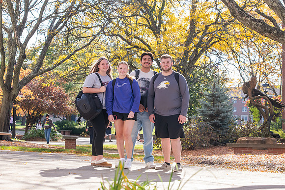 FallCampusLife1024AWB_5416