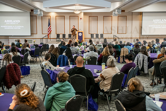 HomeschoolClassicLearningConference0325AWB_8218