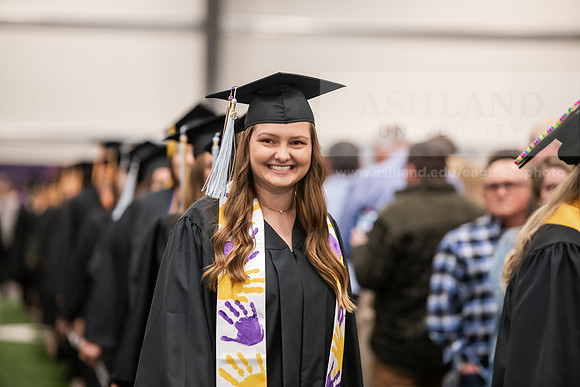 341SpGradProcessional0525AWB_2560