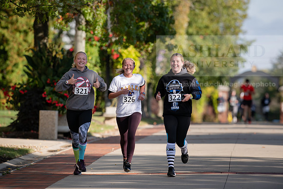 Homecoming5kFunRunWalk1019ALW_4266