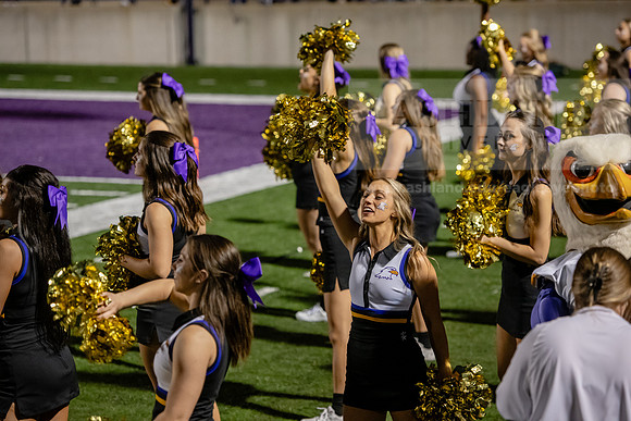 AUvIUPFootball0924AWB_3980