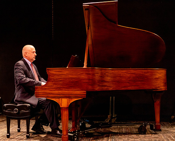 DedicatoryPianoRecital_0924MC_3282