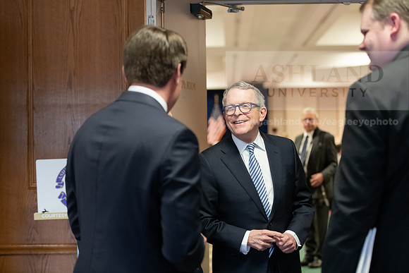 AsbrookGovMikeDeWine0120ALW_8661
