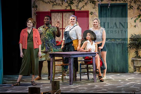 TheatreMammaMia0220ALW_1776