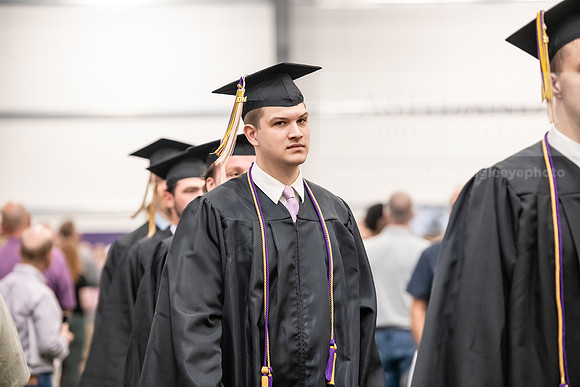 254SpGradProcessional0524AWB_8662