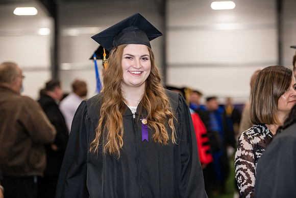 168WIGradProcessional1222ALW_0215