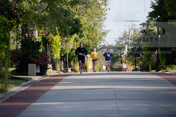 Homecoming5kFunRunWalk1019ALW_4162