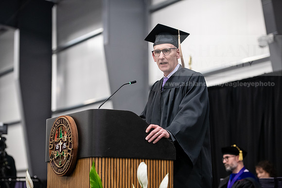 081SPGradCeremony0524AWB_8867