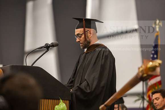 182SpGradCeremony05250525JH6Q8B8371