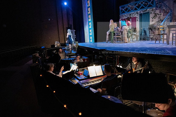 TheatreMammaMia0220ALW_2310