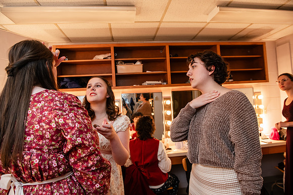 LeannaUseltonTheatre0125AWB_0859