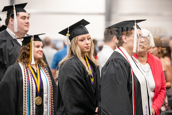 148SpGradProcessional0524AWB_8578
