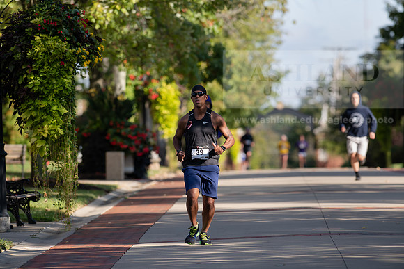 Homecoming5kFunRunWalk1019ALW_4149