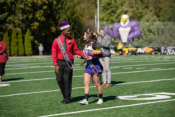 HomecomingCourt1019ALW_6534