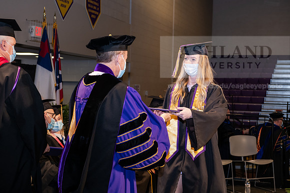 033BachelorBusinessWiGrad1221ALW_6982