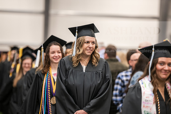 338SpGradProcessional0525AWB_2556