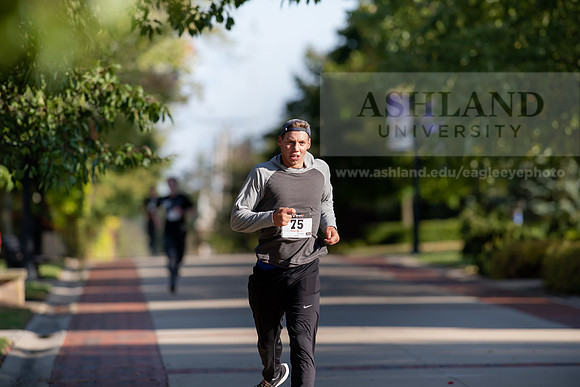 Homecoming5kFunRunWalk1019ALW_4112