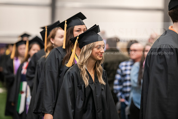 345SpGradProcessional0525AWB_2568