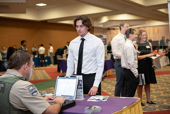 CareerInternshipFair1023AWB_9690