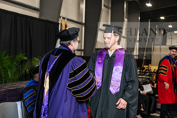 043SpGradMasterBusinessAdmin0525AWB_3085