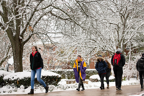 CampusSnow1119ALW_0115