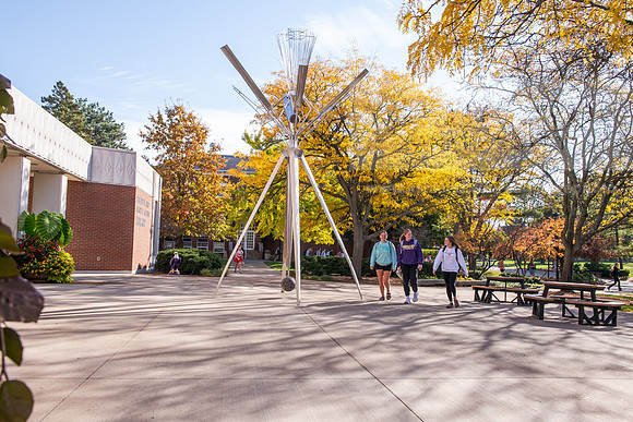 FallCampusLife1024AWB_5295