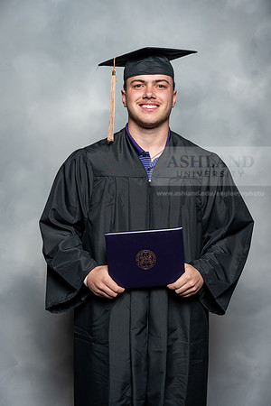 015SpGradBachelorSciBusAdmin0525AU-Graduation-2025-Andrew-1008