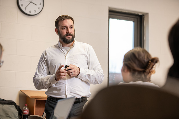 Delbert_Jeff_Communications1124AWB_0986