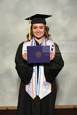 009BachelorNursingWiGrad1221MP7_0029