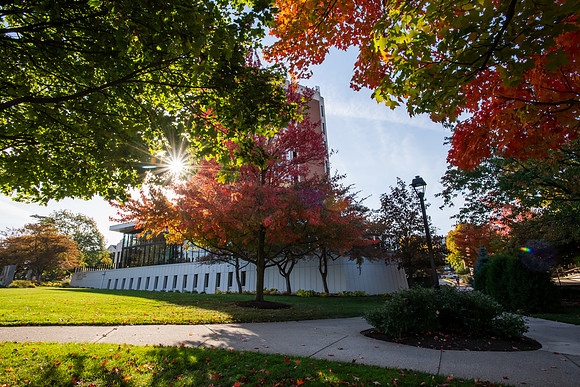 FallCampusLife1024AWB_5097