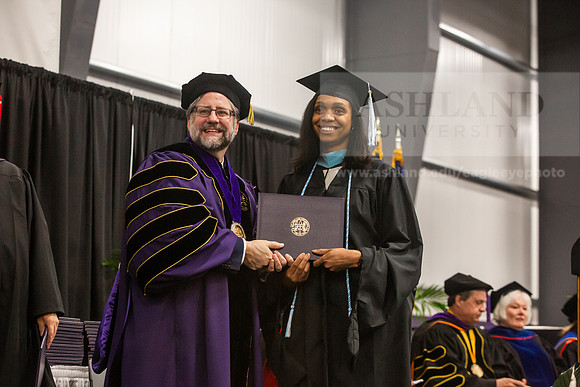 096SpGradMasterEducation0525JH6Q8B8635