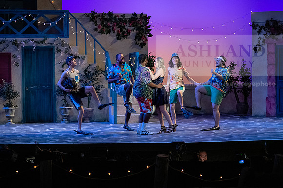 TheatreMammaMia0220ALW_2208