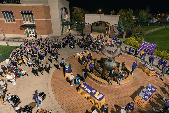 ParadeOfPurple1021ALW_6519