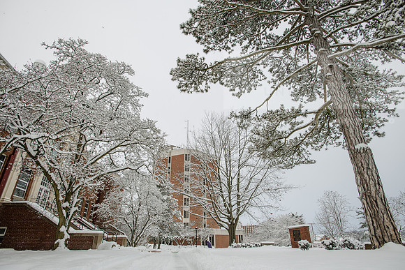 WinterCampusLife0123ALW_3151