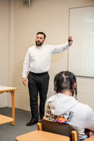 Delbert_Jeff_Communications1124AWB_1037