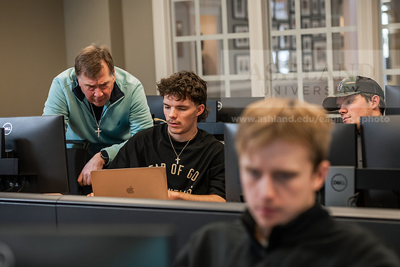 EagleInvestmentClass0225AWB_5736
