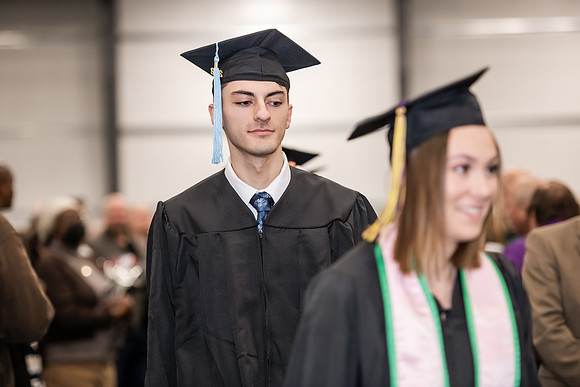 113WIGradProcessional1222ALW_0164