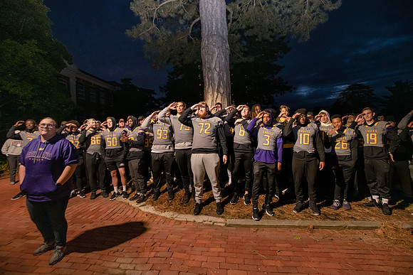 ParadeOfPurple1021ALW_6148