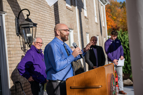 HomecomingUSAHouseRibbonCeremony1023AWB_6226