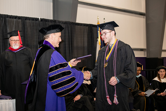022SPGraduates0522ALW_1457