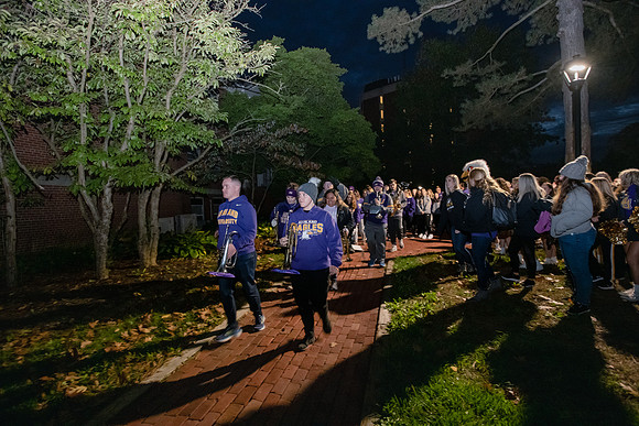 ParadeOfPurple1021ALW_6176