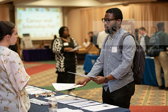 CareerInternshipFair1023AWB_9612